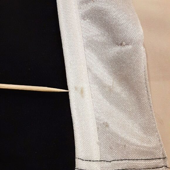 San Antonio Spurs Jersey - Picture 4 of 12